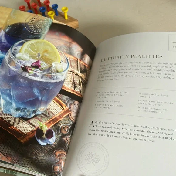 The White Lotus Official Cocktail Collection Book. NEW - Picture 9 of 11